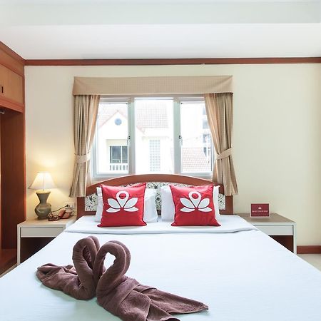Zen Rooms Rat-U-Thid 200 Phi Road Patong Eksteriør bilde